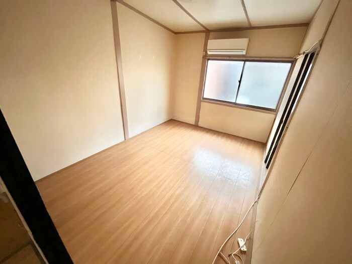 物件内観写真11　(居室)