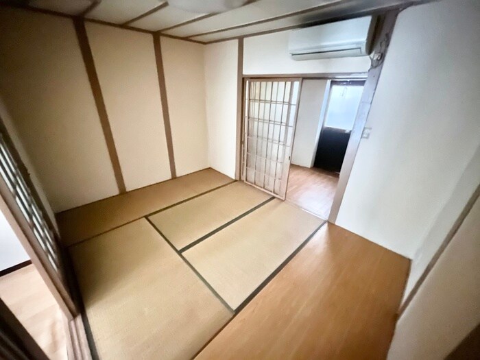 物件内観写真13　(居室)