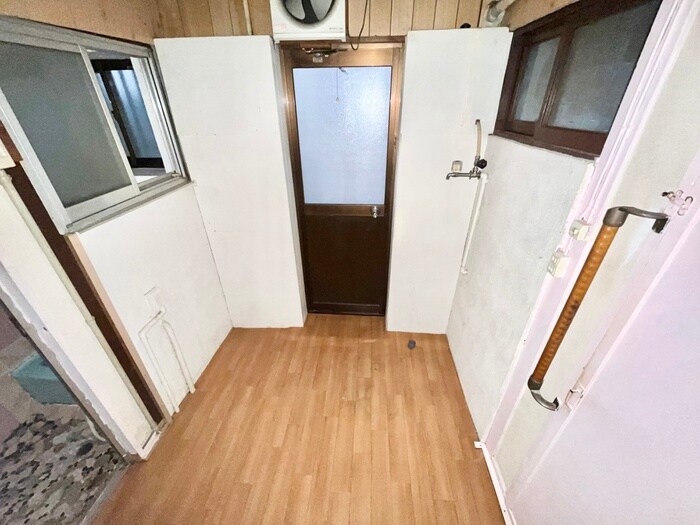 物件内観写真17　(洗濯機置場)