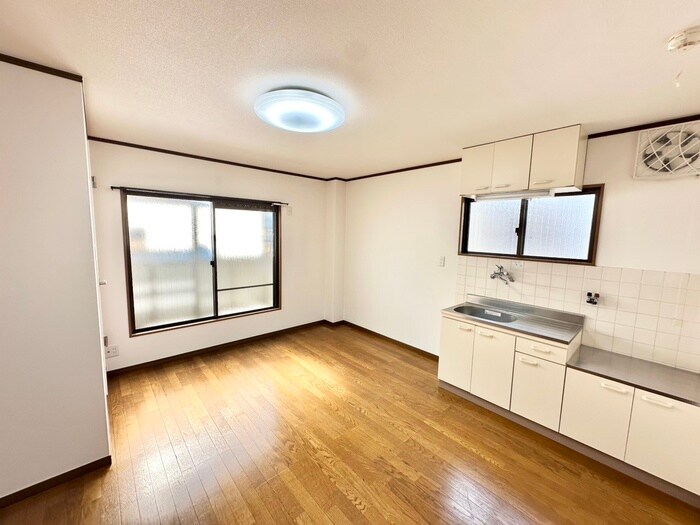 物件内観写真7　(居室)