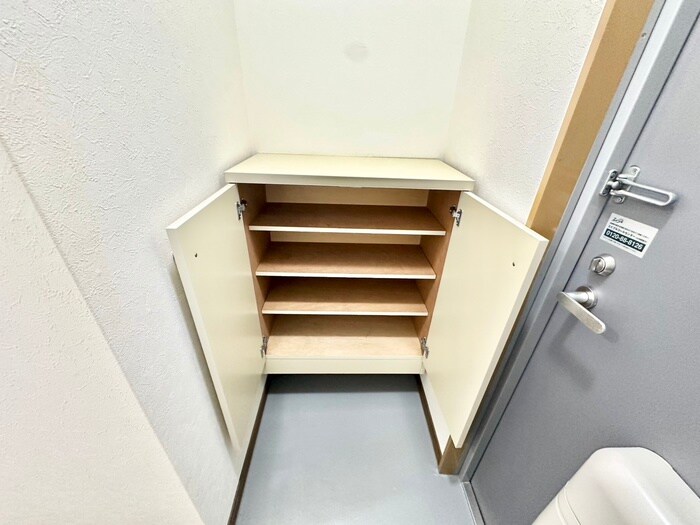 物件内観写真20　(靴箱)