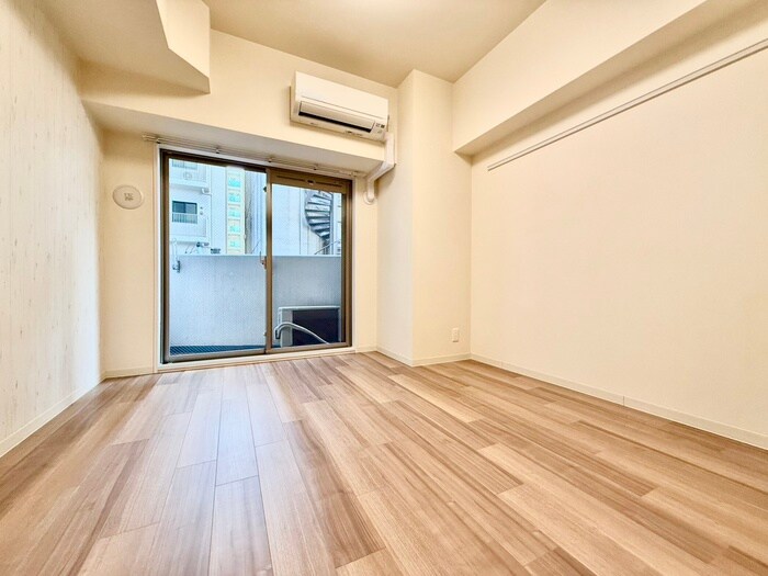 物件内観写真4　(居室)