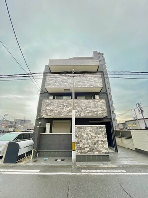 REVITA　KYOUBASHI外観写真