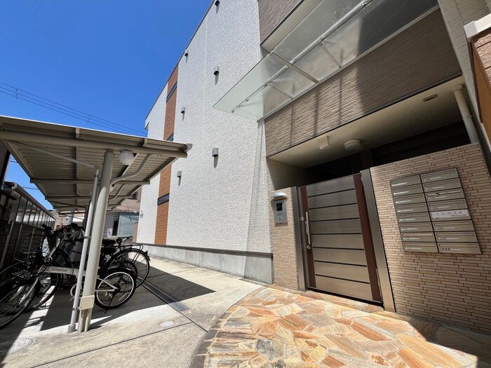 物件外観写真6　(建物設備)