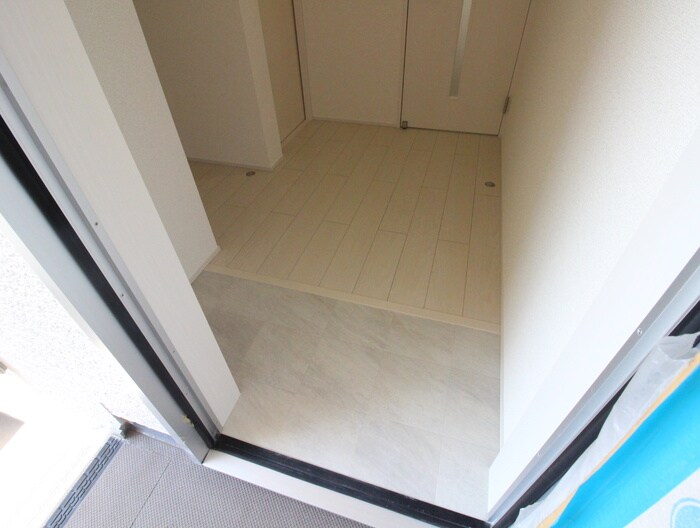 物件内観写真22　(玄関)