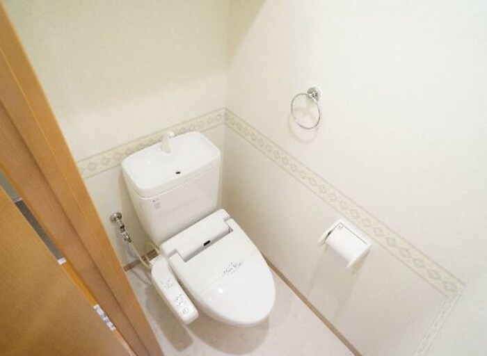 物件内観写真11　(トイレ)