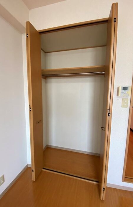 物件内観写真14　(収納)