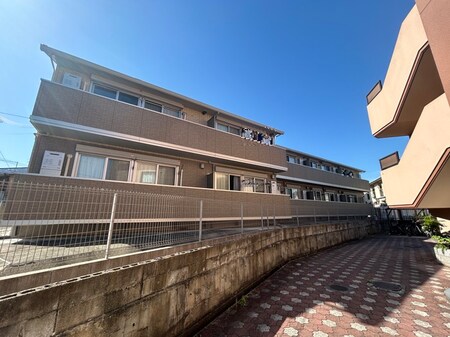 ラ　フルール外観写真