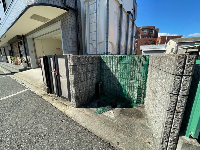 物件外観写真6　(建物設備)