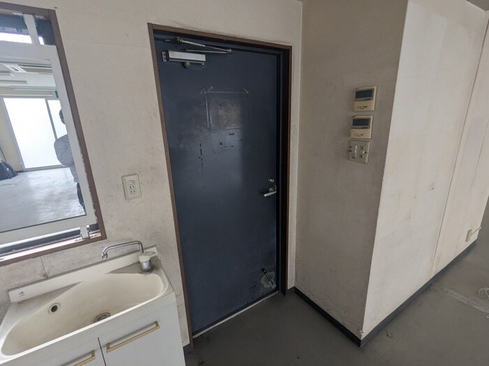 物件内観写真17　(内観写真)