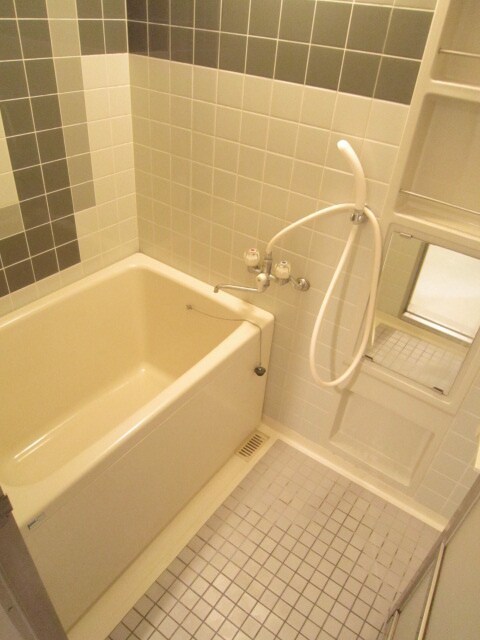 物件内観写真11　(バス／シャワールーム等)