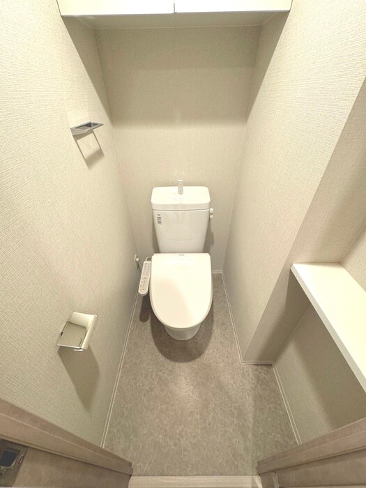 物件内観写真8　(トイレ)