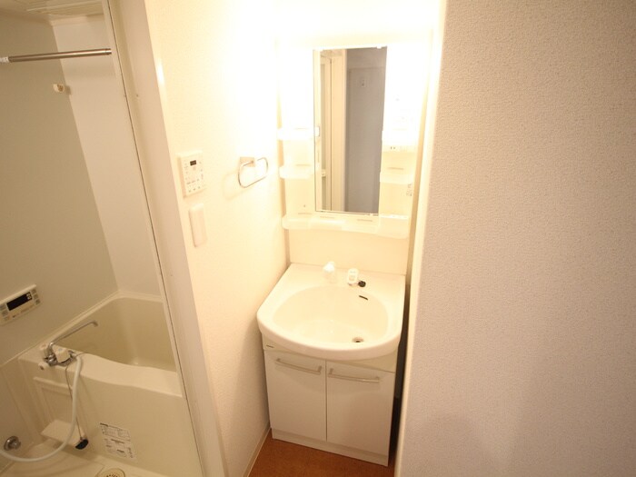 物件内観写真13　(洗面)