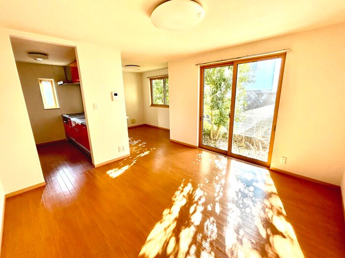 物件内観写真10　(居室)