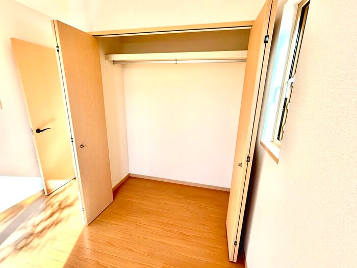 物件内観写真11　(収納)