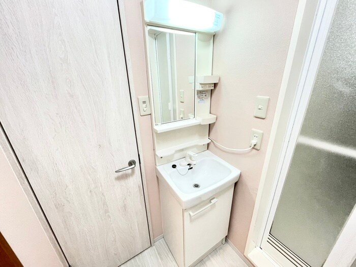 物件内観写真14　(洗面)