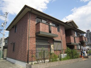 サニーサイドIZUMI B棟外観写真