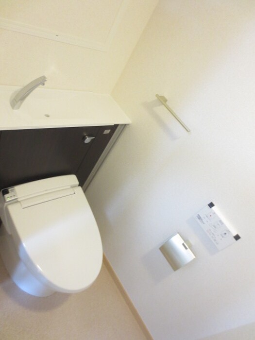 物件内観写真12　(トイレ)