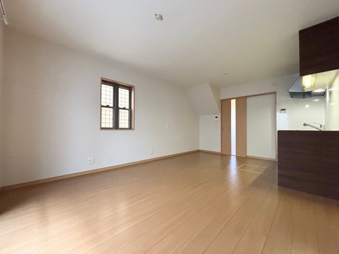 物件内観写真6　(居室)