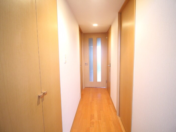物件内観写真7　(廊下)
