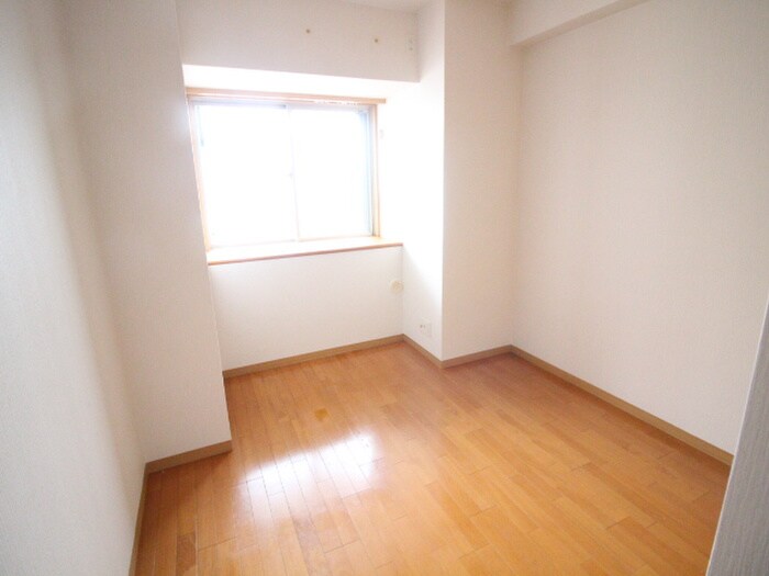 物件内観写真16　(居室)