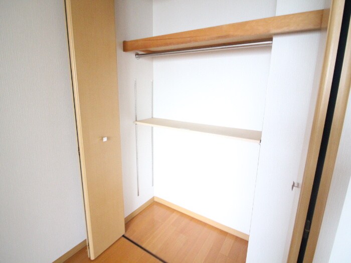 物件内観写真17　(収納)