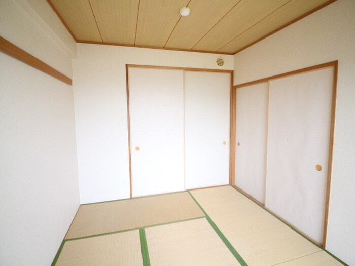 物件内観写真22　(居室)