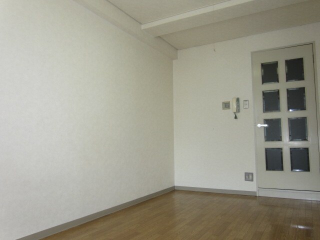 物件内観写真5　(居室)