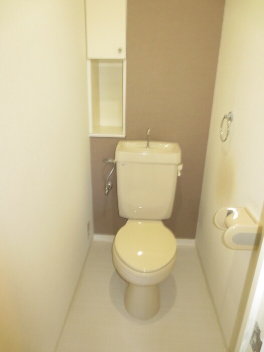 物件内観写真15　(トイレ)
