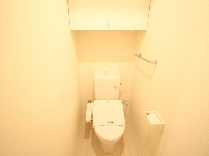 物件内観写真17　(トイレ)