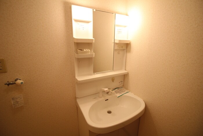 物件内観写真15　(洗面)