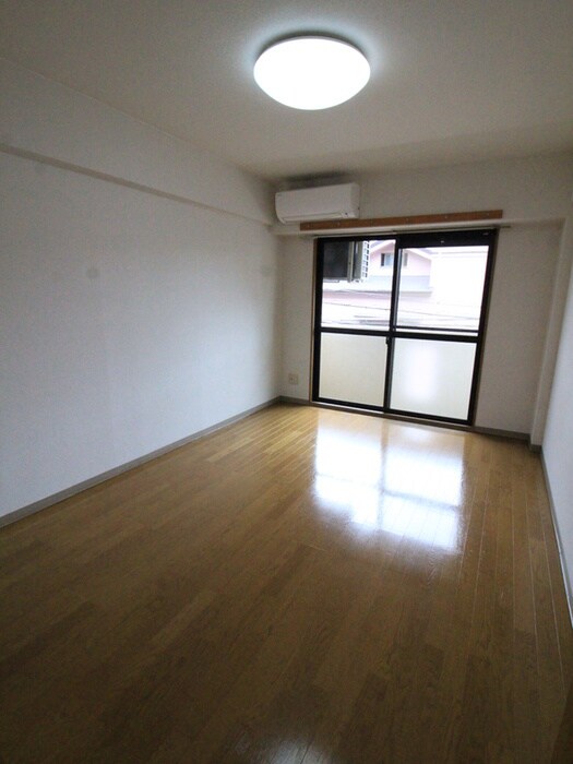 物件内観写真14　(居室)