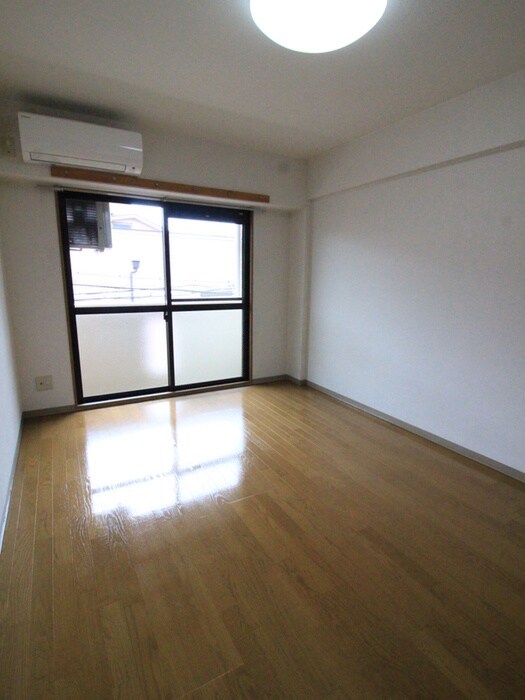 物件内観写真17　(居室)