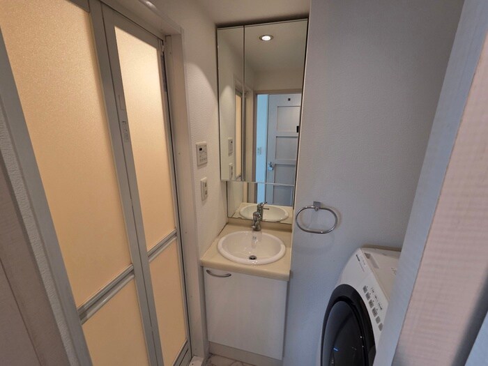 物件内観写真6　(洗面)