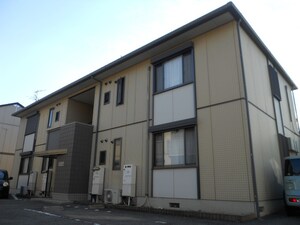 ツインヒルズB棟外観写真