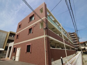 ファースト　ステージ外観写真