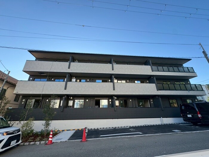 物件外観写真1　(外観写真)