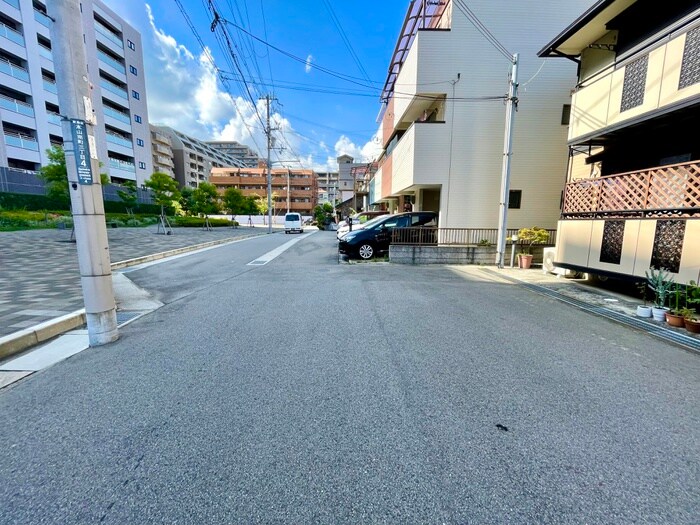 物件外観写真5　(周辺環境)