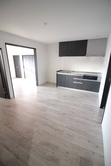 物件内観写真10　(内観写真)