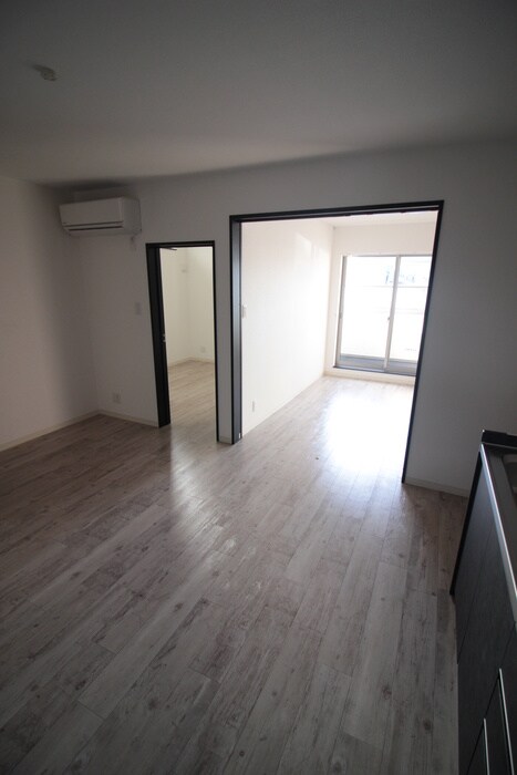 物件内観写真15　(居室)