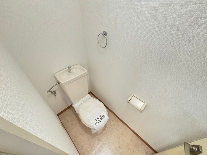 物件内観写真13　(トイレ)