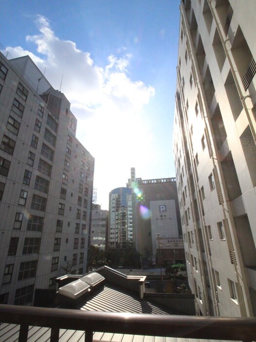 物件内観写真22　(室内からの展望)