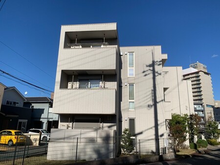 旭化成ヘーベルメゾン逆瀬川外観写真