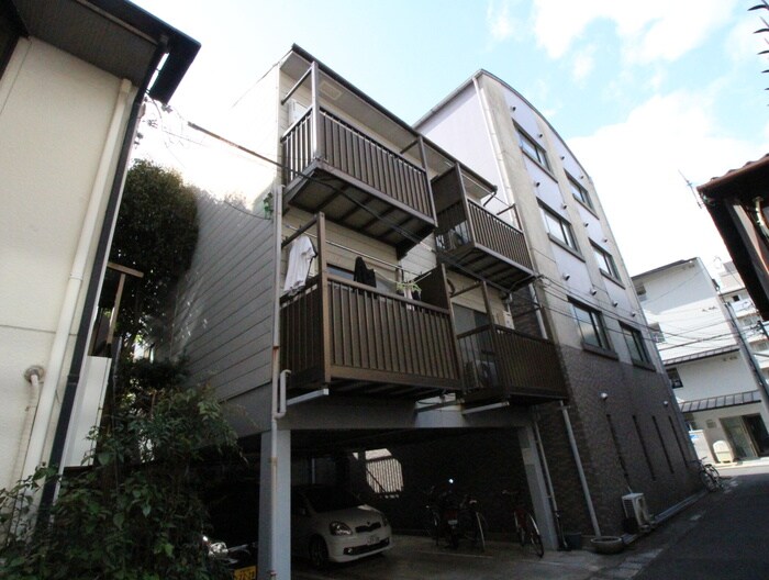 ジョリー９３の物件外観写真