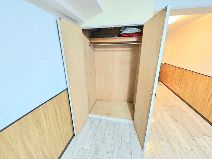 物件内観写真12　(収納)