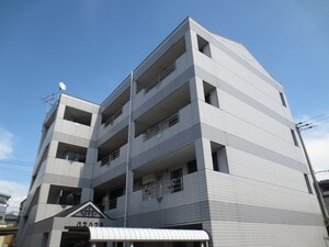 バウハウス外観写真