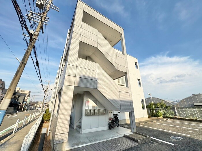 物件外観写真6　(外観写真)