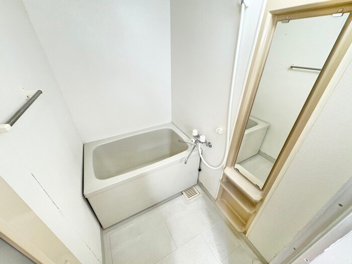 物件内観写真10　(バス／シャワールーム等)