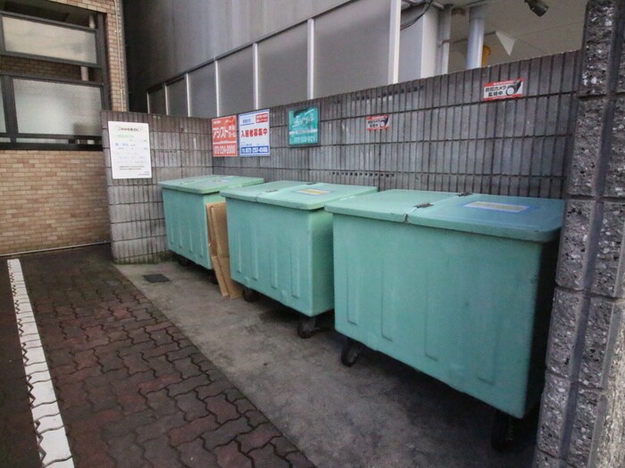 物件外観写真5　(建物設備)