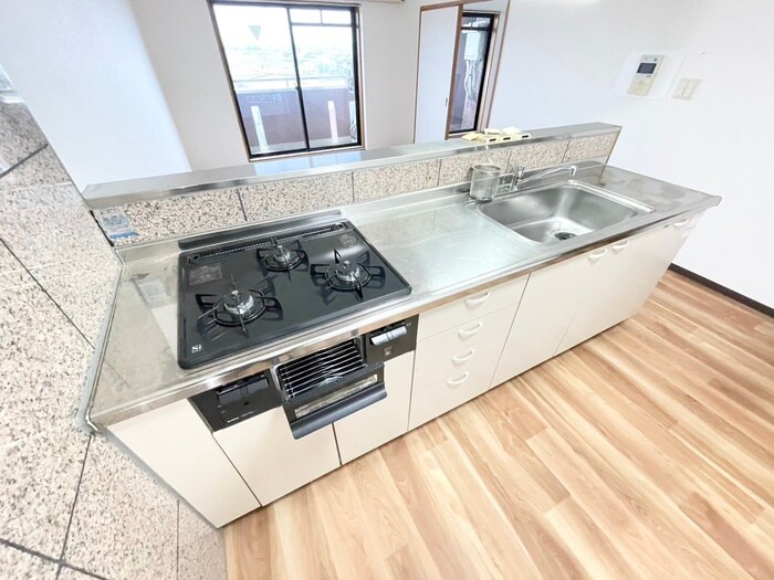 物件内観写真11　(キッチン)